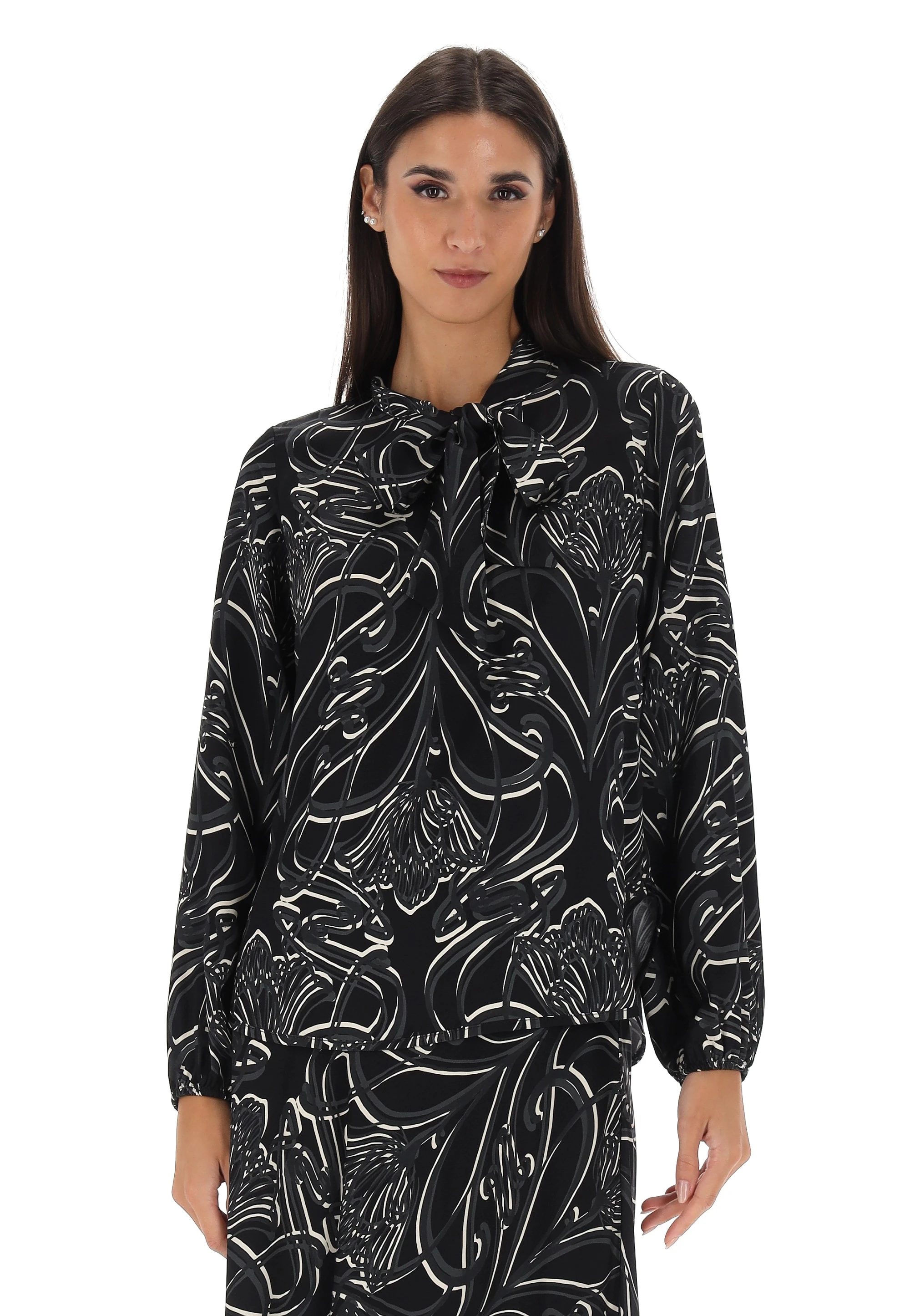 Blusa fantasia effetto raso